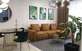 *Luxury Apartment In The City Center*
